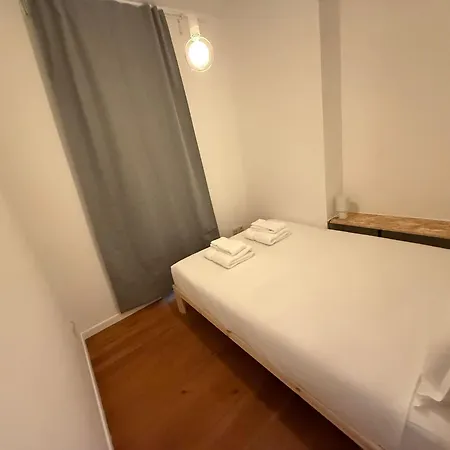 Appartamento Whome Discover From Sao Vicente Base *